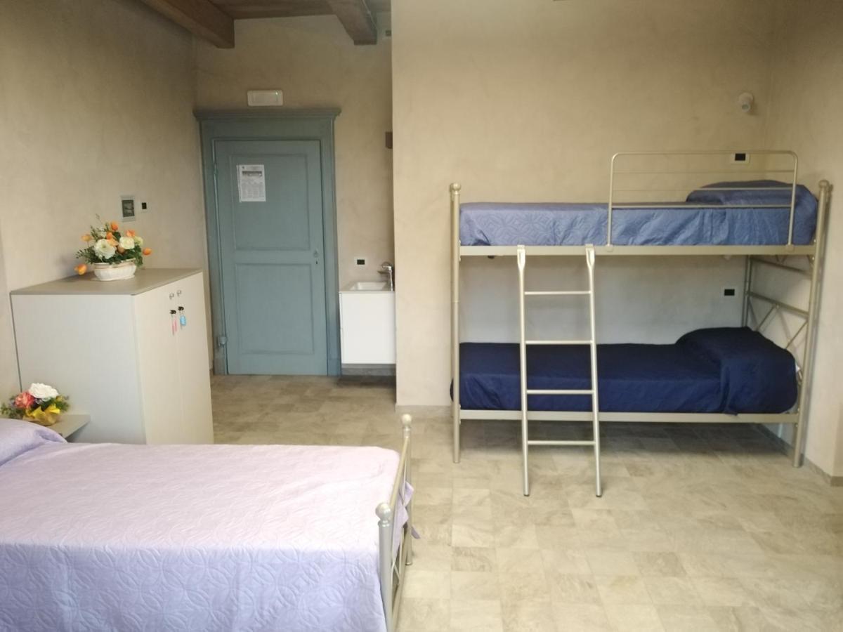 Del Monastero Hostal